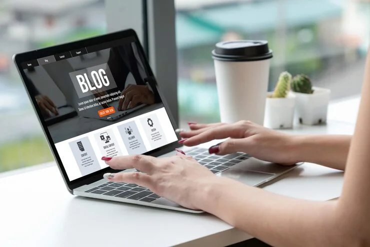 How to Structure a Blog Post for Maximum Engagement and SEO